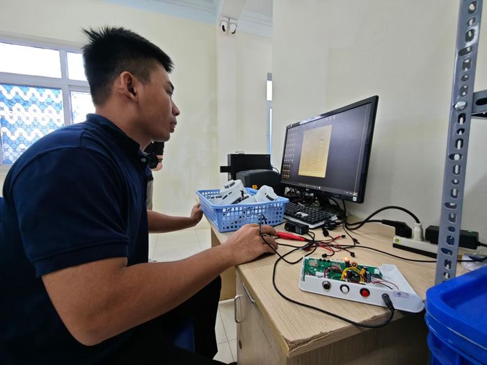 Nạp phần mềm cho thiết bị