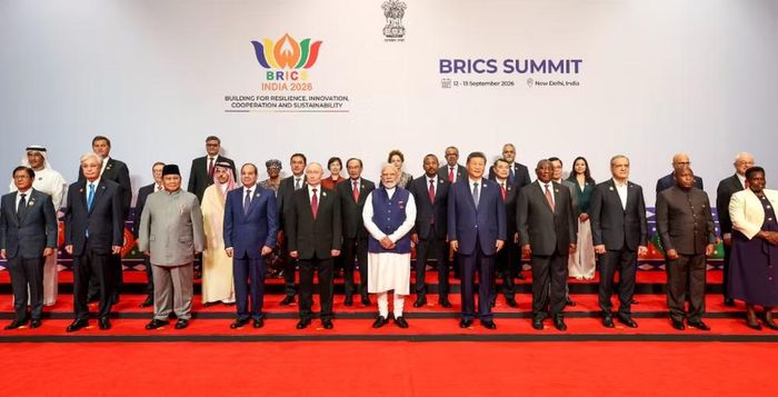Về khả năng chống chịu, BRICS sẽ tăng cường an ninh lương thực và y tế thông qua Trung tâm Xuất sắc về Sinh thái nông nghiệp, vận hành Mạng lưới Nông nghiệp BRICS và thúc đẩy hợp tác về sức khỏe tinh thần.
