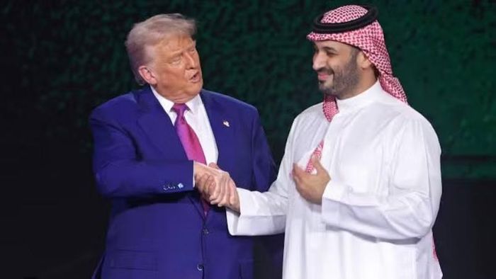 Ông Trump xác nhận đã trao đổi với Thái tử Arab Saudi nhưng không đề cập khả năng Washington can thiệp vào xung đột Yemen.