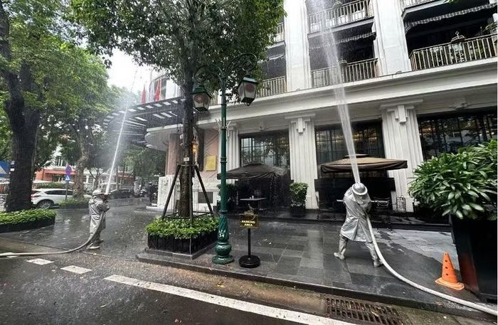 Lực lượng cứu nạn, cứu hộ trang bị phương tiện chuyên dụng tổ chức tìm kiếm người bị nạn giả định