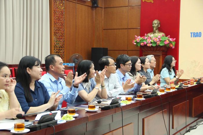 Đoàn Ủy ban MTTQ Việt Nam tỉnh Khánh Hòa tại hội nghị trao đổi. Ảnh: PV