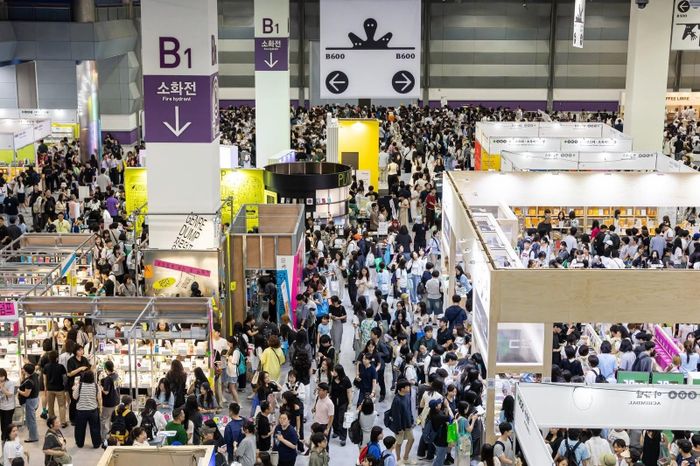  Hội sách quốc tế Seoul thu hút đông đảo công chúng Hàn Quốc. Ảnh: Seoul International Book Fair. 