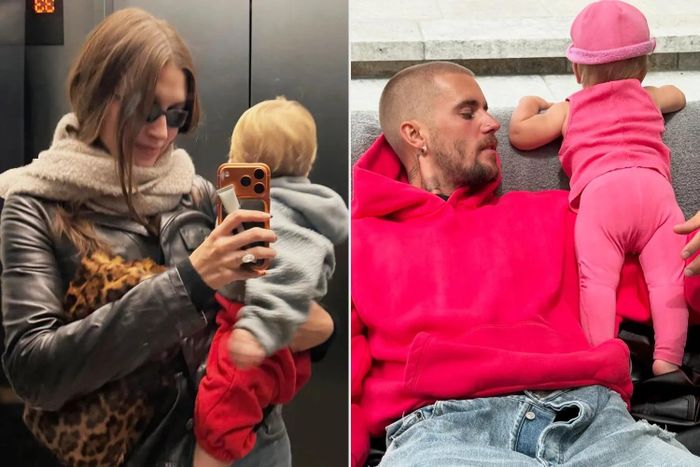  Sau gần 6 năm kết hôn, Justin và Hailey bước sang giai đoạn mới khi có con. Tháng 5/2024, hai người làm mới lời thề hôn nhân tại Hawaii và đồng thời công bố Hailey đang mang thai con đầu lòng. Ba tháng sau, Jack Blues Bieber chào đời. Kể từ đó, cặp sao thường chia sẻ những khoảnh khắc gia đình nhưng vẫn hạn chế để lộ rõ gương mặt con trai. Ảnh: @Hailey, @Justin. 