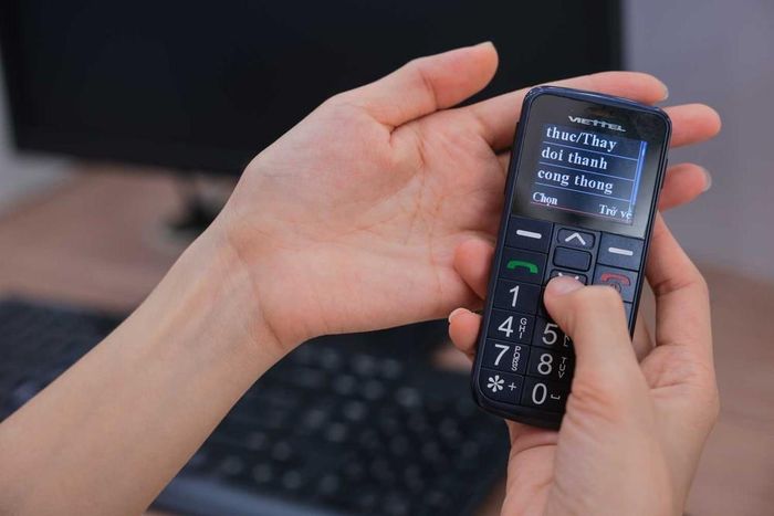 Từ ngày 15/9/2026, các doanh nghiệp viễn thông sẽ dừng phát sóng mạng 2G trên phạm vi toàn quốc. Ảnh: Hoàng Hiếu - TTXVN