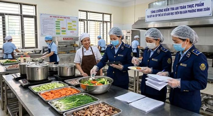 Việc tăng cường kiểm tra, giám sát và cập nhật dữ liệu góp phần phục vụ quản lý, cảnh báo nguy cơ và truy xuất nguồn gốc thực phẩm. (Ảnh: Cổng Thông tin điện tử tỉnh Tuyên Quang)