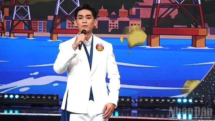 Thí sinh Trần Trí Khang bị loại gây tiếc nuối cho nhiều khán giả. (Ảnh: LINH BẢO)