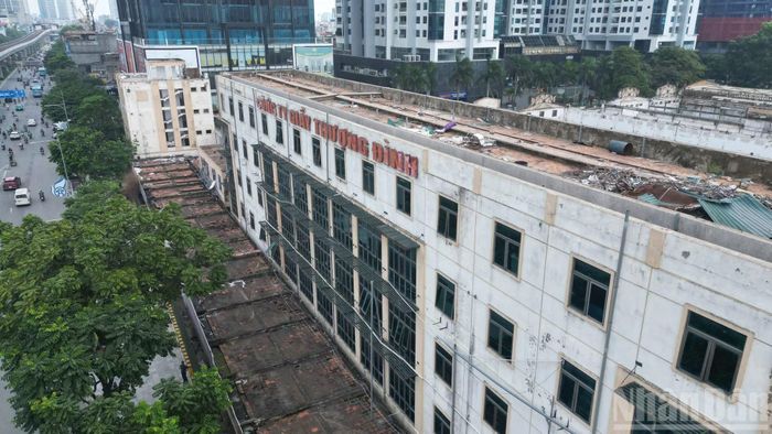 Trước đó, Công ty Cổ phần Giày Thượng Đình đã thông qua chủ trương đầu tư dự án Nhà ở thương mại kết hợp văn phòng, thương mại, dịch vụ và trường học liên cấp Thượng Đình tại số 277 Nguyễn Trãi.