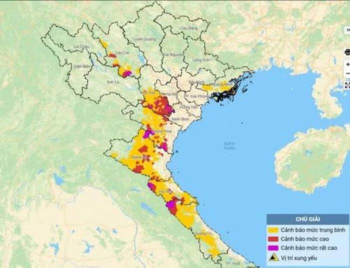 Bản đồ nguy cơ lũ quét, sạt lở đất đá trên các khu vực. (Nguồn: Trung tâm Dự báo khí tượng thủy văn quốc gia)