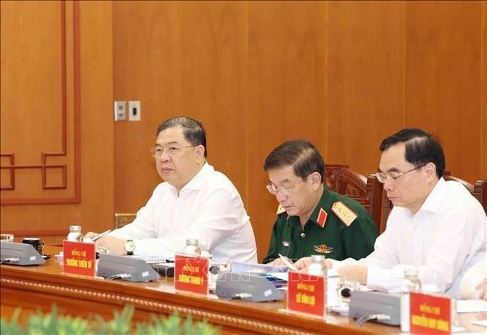  Các đồng chí trong Thường trực Ban Chỉ đạo 35 Trung ương tham dự cuộc họp.