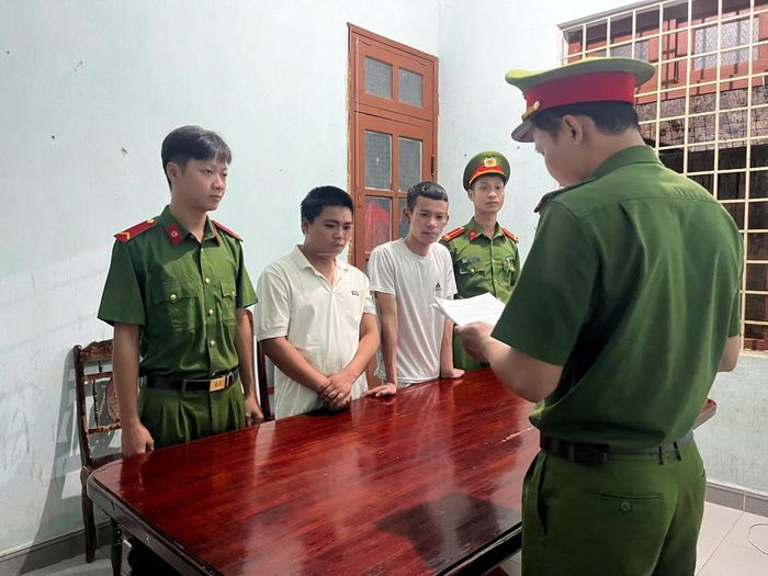 Cơ quan điều tra khởi tố, bắt tạm giam đối với D. và S.