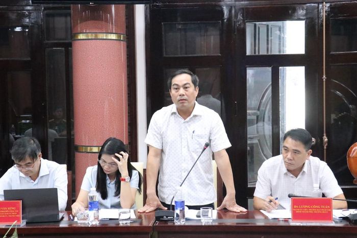 Đại tá Nguyễn Xuân Hoàng- Phó Giám đốc Công an TP, thành viên Đoàn giám sát phát biểu tại buổi làm việc
