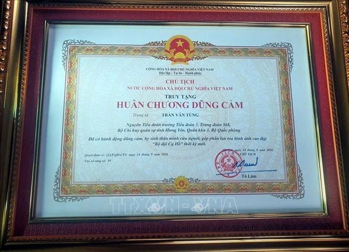 Chủ tịch nước Tô Lâm ký Quyết định số 1507/QĐ-CTN truy tặng Huân chương Dũng cảm Trung tá Trần Văn Tùng.