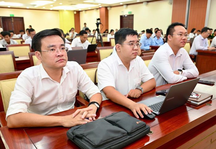  Đại biểu dự hội nghị tập huấn. Ảnh: VĂN MINH 