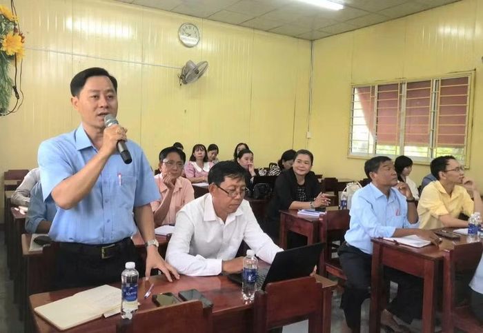 Đại biểu chia sẻ kinh nghiệm và trao đổi những khó khăn trong thực hiện nhiệm vụ công tác chuyên môn.