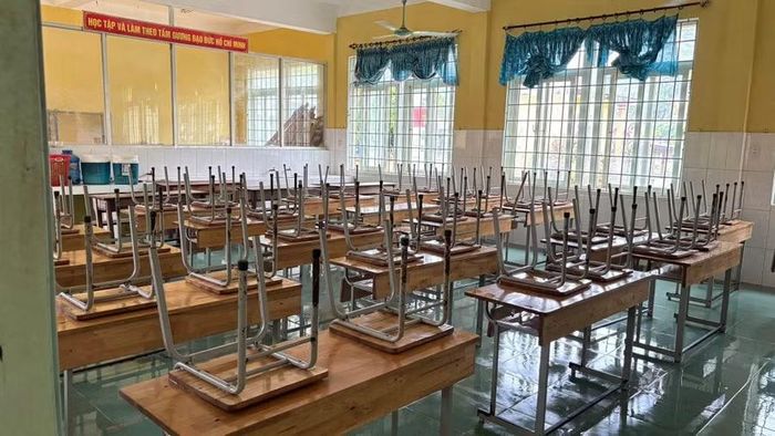 Sau 1 ngày vệ sinh, lớp học đã ngăn nắp, sạch sẽ.