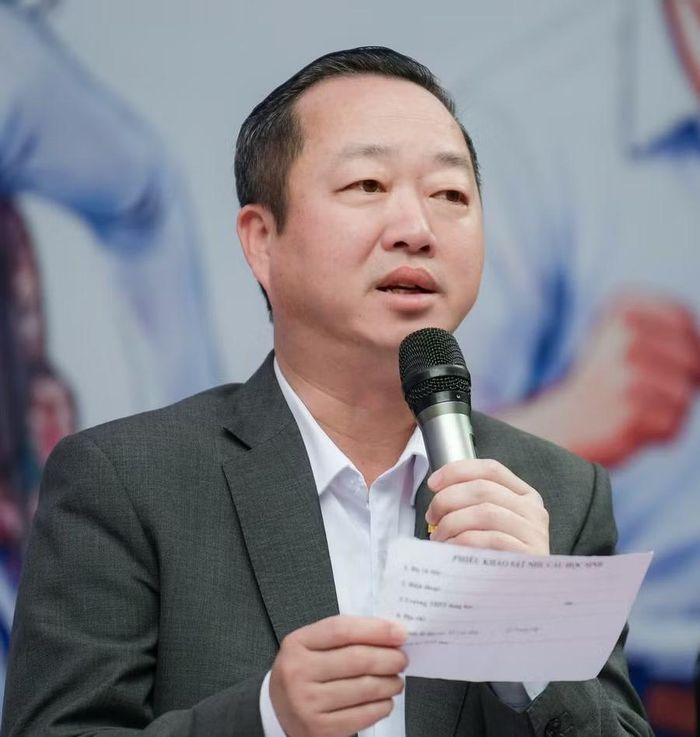 TS Đồng Văn Ngọc – Hiệu trưởng Trường Cao đẳng Cơ điện Hà Nội.