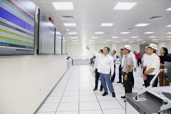 Tổng Giám đốc PETROVIETNAM Lê Mạnh Cường kiểm tra hoạt động tại Nhà máy Điện Nhơn Trạch 3&4