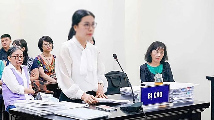Bị cáo Nguyễn Thị Bình, cựu Hiệu trưởng Trường THCS Ba Đình.