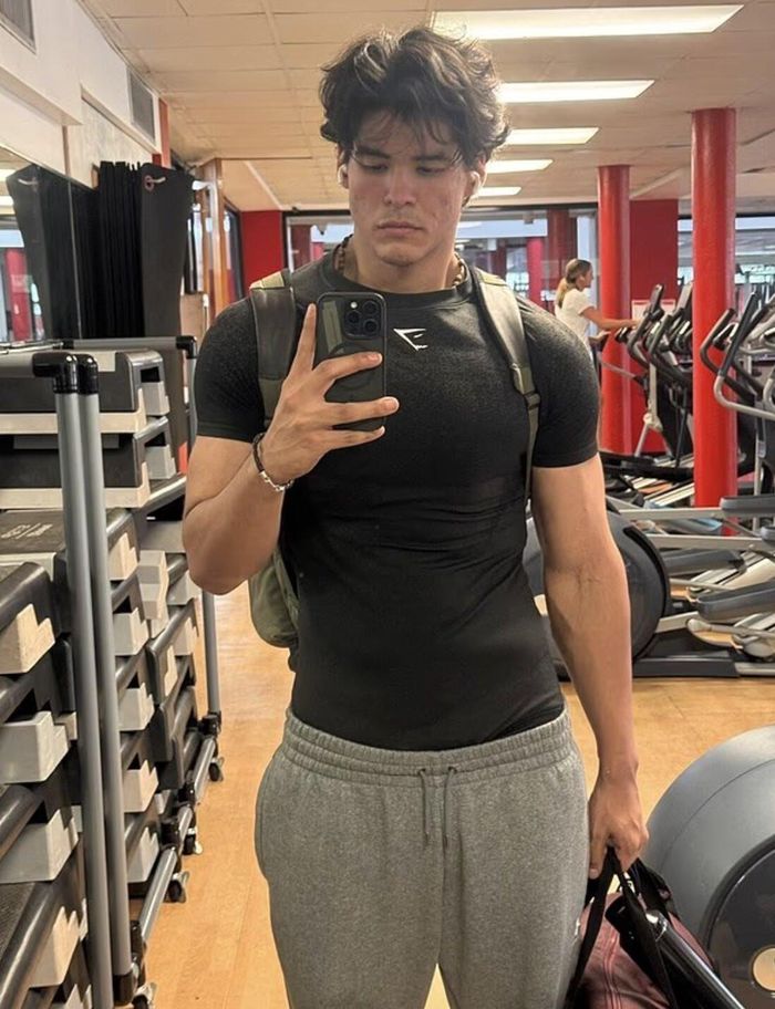 David John Castaneda ở tuổi 22 đã giảm khoảng 123kg. Ảnh: Jam Press