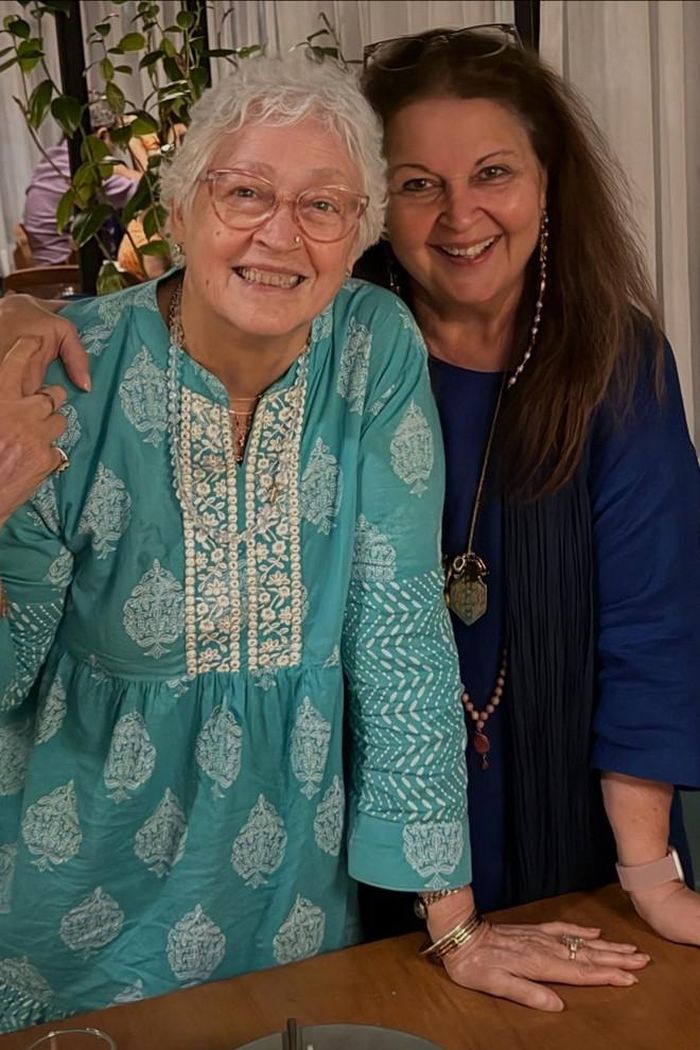 Nafisa Ali trong cuộc sống thường ngày.