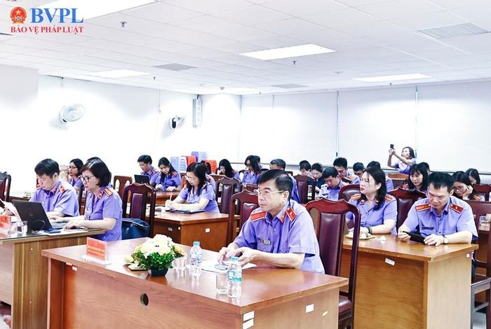  Lãnh đạo Viện Phúc thẩm 1 và đại biểu dự Hội thảo.