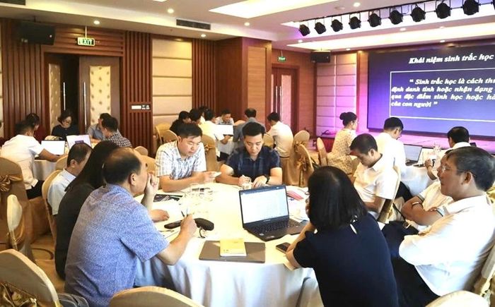 Trao đổi về kỹ năng thu thập, đánh giá và sử dụng chứng cứ điện tử trong giải quyết vụ án hình sự.
