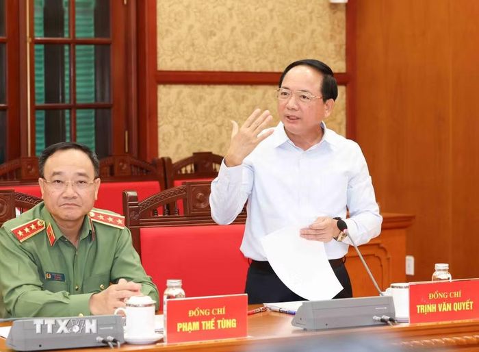 Đồng chí Trịnh Văn Quyết, Ủy viên Bộ Chính trị, Bí thư Trung ương Đảng, Trưởng Ban Tuyên giáo Trung ương, Phó Trưởng Ban Thường trực Ban Chỉ đạo 35 Trung ương phát biểu. (Ảnh: Phương Hoa/TTXVN)