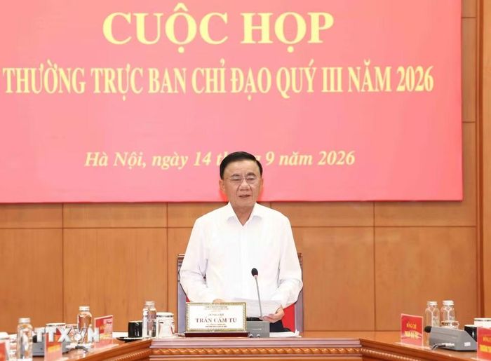 Đồng chí Trần Cẩm Tú, Ủy viên Bộ Chính trị, Thường trực Ban Bí thư, Trưởng Ban Chỉ đạo 35 Trung ương phát biểu chỉ đạo cuộc họp. (Ảnh: Phương Hoa/TTXVN)