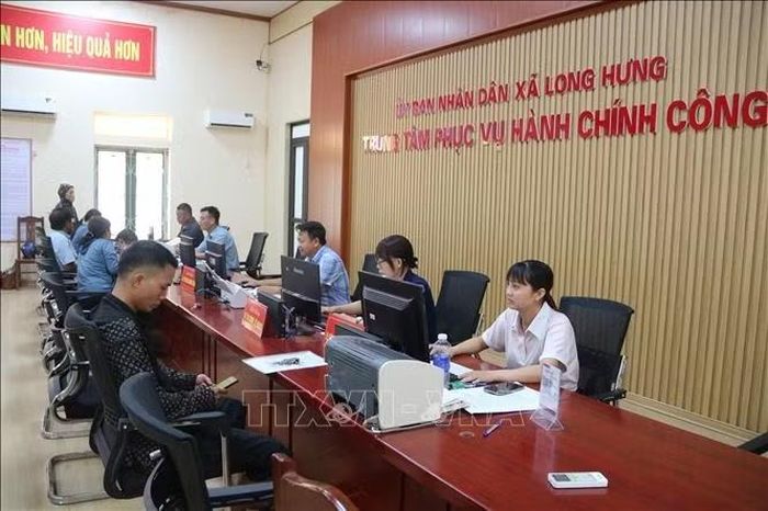 Sau sắp xếp đơn vị hành chính, tỉnh Hưng Yên có trên 55.000 công chức, viên chức; trong đó cấp xã có gần 40.000 công chức, viên chức. Ảnh: Thu Hoài/TTXVN