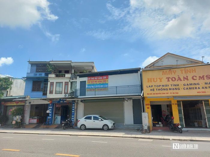 Nhiều căn nhà có mặt tiền đẹp, nằm trục đường lớn nhưng vẫn không có người thuê.