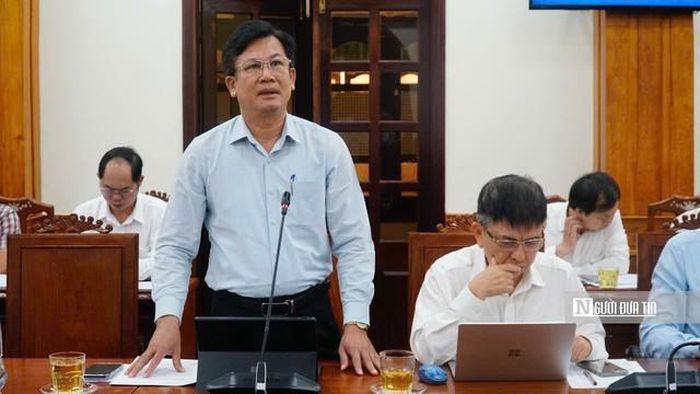 Lãnh đạo Sở Nông nghiệp và Môi trường tỉnh Gia Lai làm rõ những vấn đề liên quan tới ngành tại hội nghị.