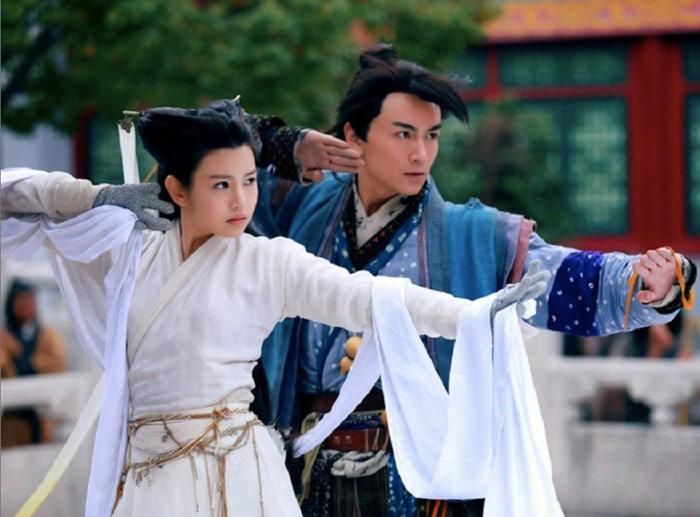 Nữ diễn viên không nhắc lại những đồn đoán xoay quanh nguyên nhân tan vỡ hay đời sống riêng sau chia tay.