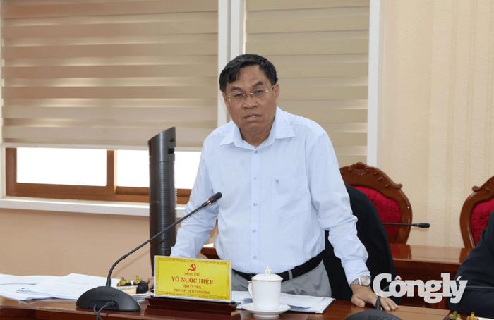 Phó Chủ tịch UBND tỉnh Lâm Đồng Võ Ngọc Hiệp phát biểu.