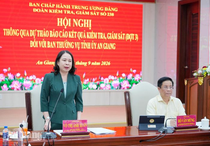 Bí thư Trung ương Đảng, Phó Chủ tịch nước Võ Thị Ánh Xuân phát biểu tại hội nghị.