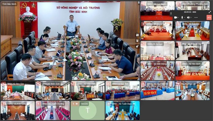  Hội nghị được tổ chức hình thức trực tiếp kết hợp trực tuyến. 