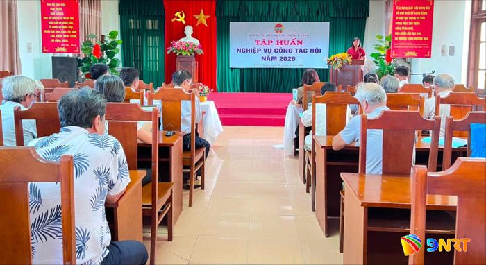 Hội Nông dân thành phố tập huấn nghiệp vụ công tác hội cho cán bộ hội nông dân các xã, phường, chi hội trưởng, chi hội phó nông dân. Ảnh: NGỌC QUỐC