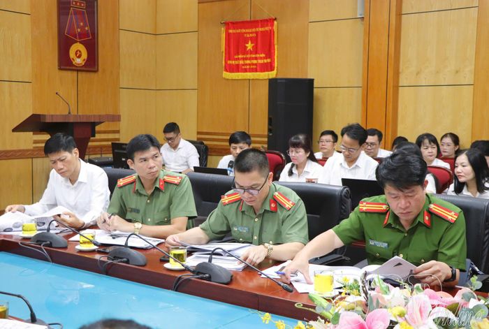 Đại biểu tham gia hội nghị.