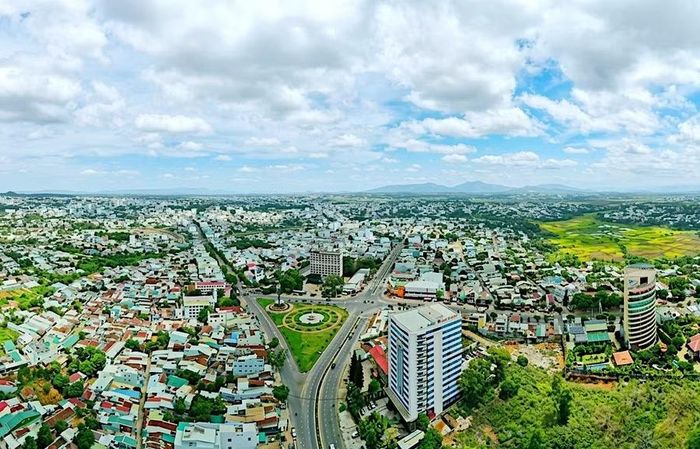Phường Pleiku nhìn từ trên cao. Ảnh: Hà Duy