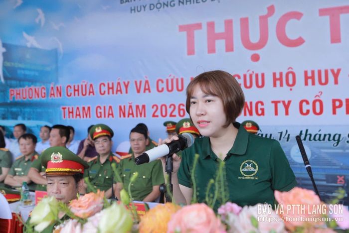 Lãnh đạo Công ty Cổ phần Hữu Nghị Xuân Cương phát biểu chào mừng