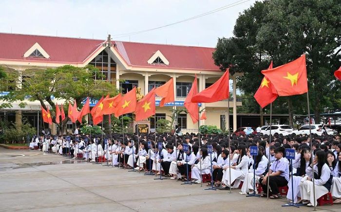 Với sự vận hành của những người đứng đầu, các cơ sở giáo dục từng bước phát huy hiệu quả bộ máy quản lý, không để ảnh hưởng đến tổ chức dạy và học cho học sinh