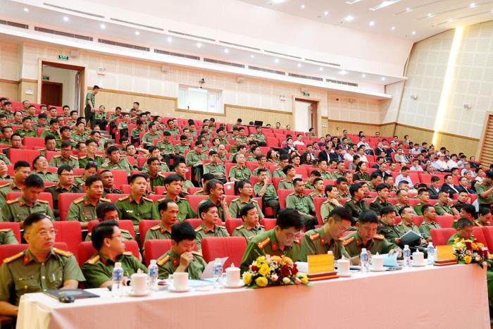 Các đại biểu tham dự tập huấn