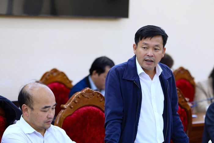 Phó Giám đốc Sở Tài chính Lâm Đồng Dương Minh Châu báo cáo về kết quả khắc phục tồn tại thuộc thẩm quyền của đơn vị