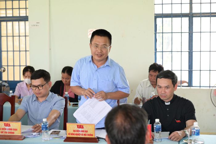 Ông Lê Quang Dần, Phó Giám đốc Sở Nông nghiệp và Môi trường có ý kiến tại buổi làm việc
