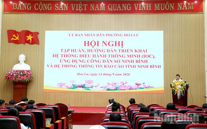 Quang cảnh hội nghị tại phường Hoa Lư. Ảnh: Minh Đường