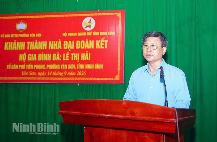 Lãnh đạo Hội Doanh nhân trẻ tỉnh phát biểu.