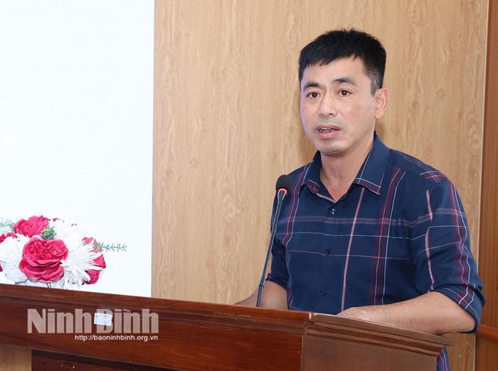 Đại diện Sở Khoa học và Công nghệ phát biểu tham luận tại Hội thảo.