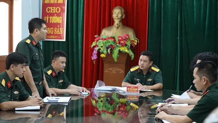 Ban Chỉ huy quân sự xã họp bàn triển khai nhiệm vụ