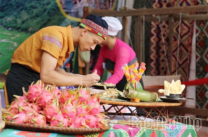 Ẩm thực đăng trưng của người Thái luôn hấp dẫn du khách thập phương.