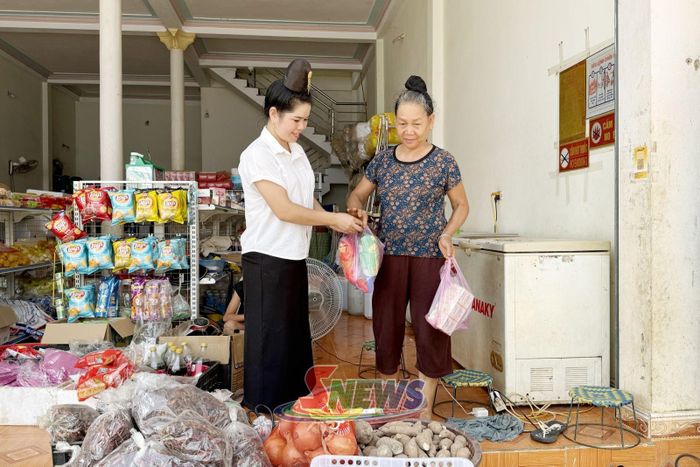 Phát triển kinh doanh dịch vụ tại xã Mường Lầm.