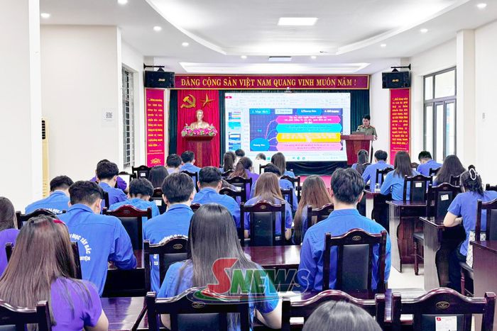 Đoàn Khối các cơ quan Đảng tỉnh tổ chức tập huấn kỹ năng đấu tranh, phản bác các quan điểm sai trái, thù địch trên không gian mạng năm 2026.